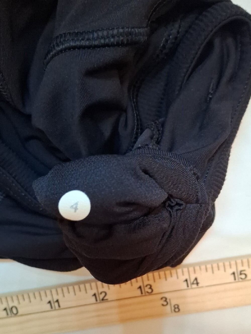 Lululemon "Nothing to Hide" Ruched Crop Legging - Picture 4 of 9